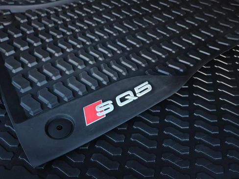 Used 2023 Audi SQ5 Premium Plus w/ Premium Plus Package image 28