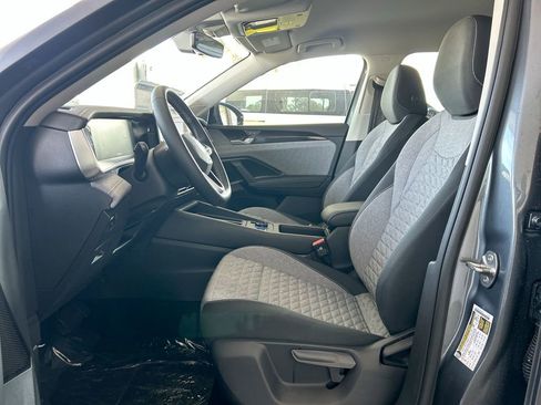 New 2026 Volkswagen Tiguan S FWD image 10
