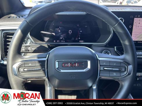 Certified 2023 GMC Canyon Elevation w/ Convenience Package AWD/4WD image 19