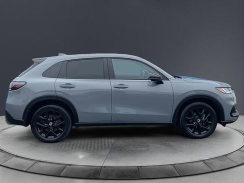 Certified 2024 Honda HR-V Sport image 6
