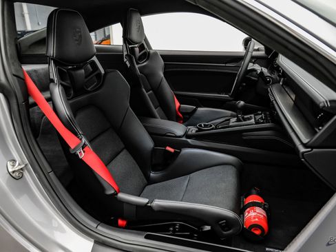 Used 2023 Porsche 911 GT3 RWD image 55
