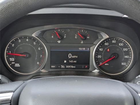 Used 2025 Chevrolet Blazer LT image 21