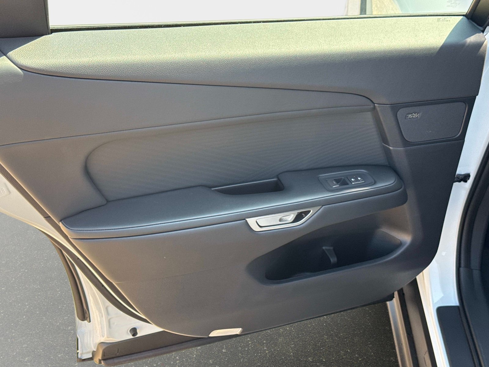 New 2026 Lexus ES 350h w/ Cold Area Package FWD image 11