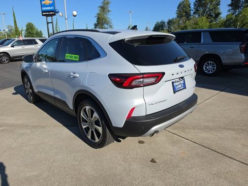 Used 2025 Ford Escape Platinum AWD/4WD image 3