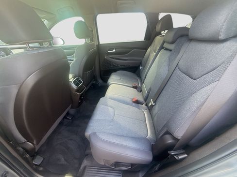 Used 2019 Hyundai Santa Fe SE FWD image 21