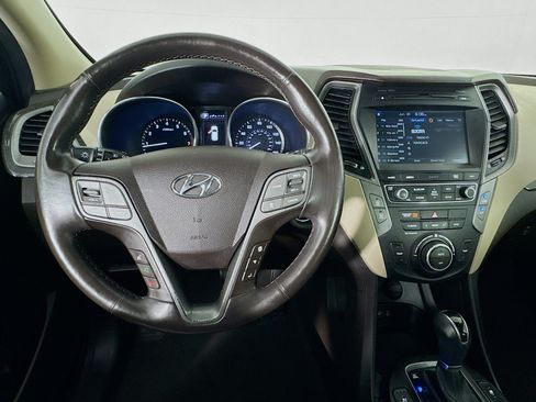 Used 2017 Hyundai Santa Fe Sport w/ 2.0T Ultimate Tech Package 05 FWD image 10