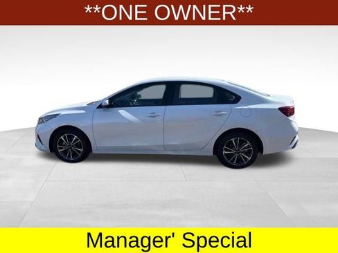 Used 2023 Kia Forte LXS w/ LXS Technology Package FWD image 4