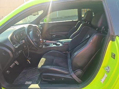 Used 2019 Dodge Challenger R/T Scat Pack image 3