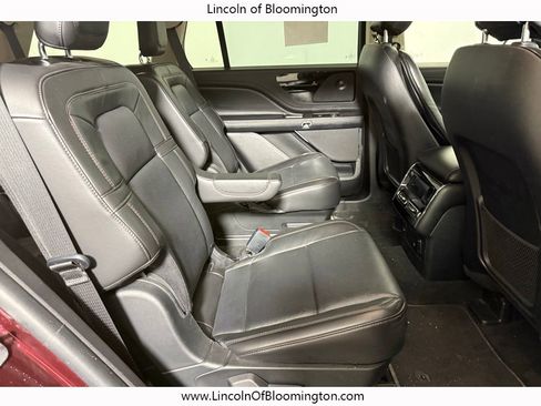 Certified 2022 Lincoln Aviator Reserve w/ Elements Package Plus image 15