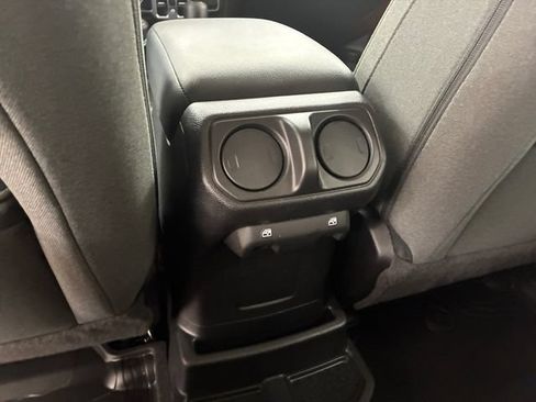 Used 2025 Jeep Wrangler Unlimited Sport S 4xe w/ Convenience Group AWD/4WD image 19