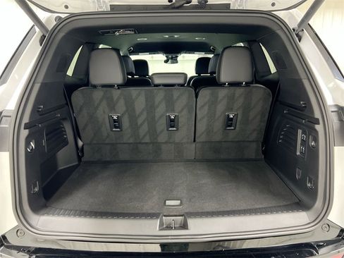 Certified 2025 Buick Enclave Sport Touring w/ Power Package image 24