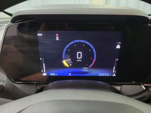 Used 2025 Chevrolet TrailBlazer LT FWD image 23