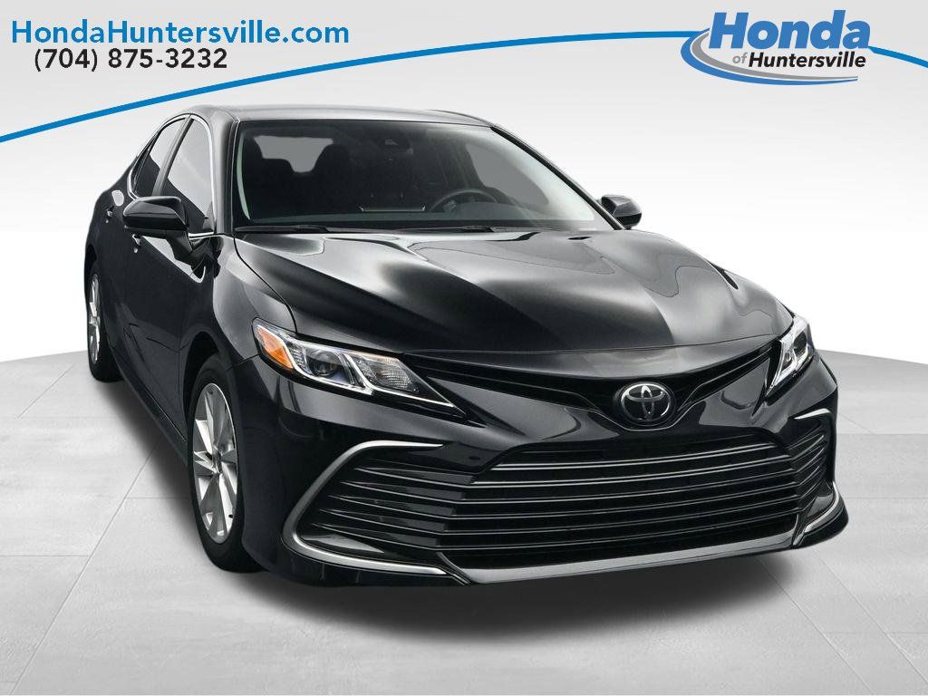 Used 2024 Toyota Camry LE FWD 360° Tour