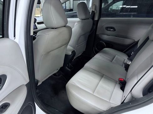 Used 2017 Honda HR-V EX-L image 19