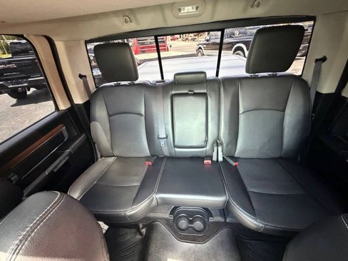 Used 2015 RAM 1500 Laramie AWD/4WD image 55