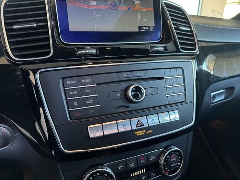 Used 2019 Mercedes-Benz GLS 450 450 4MATIC image 26