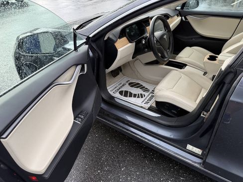 Used 2019 Tesla Model S 100D AWD/4WD image 11
