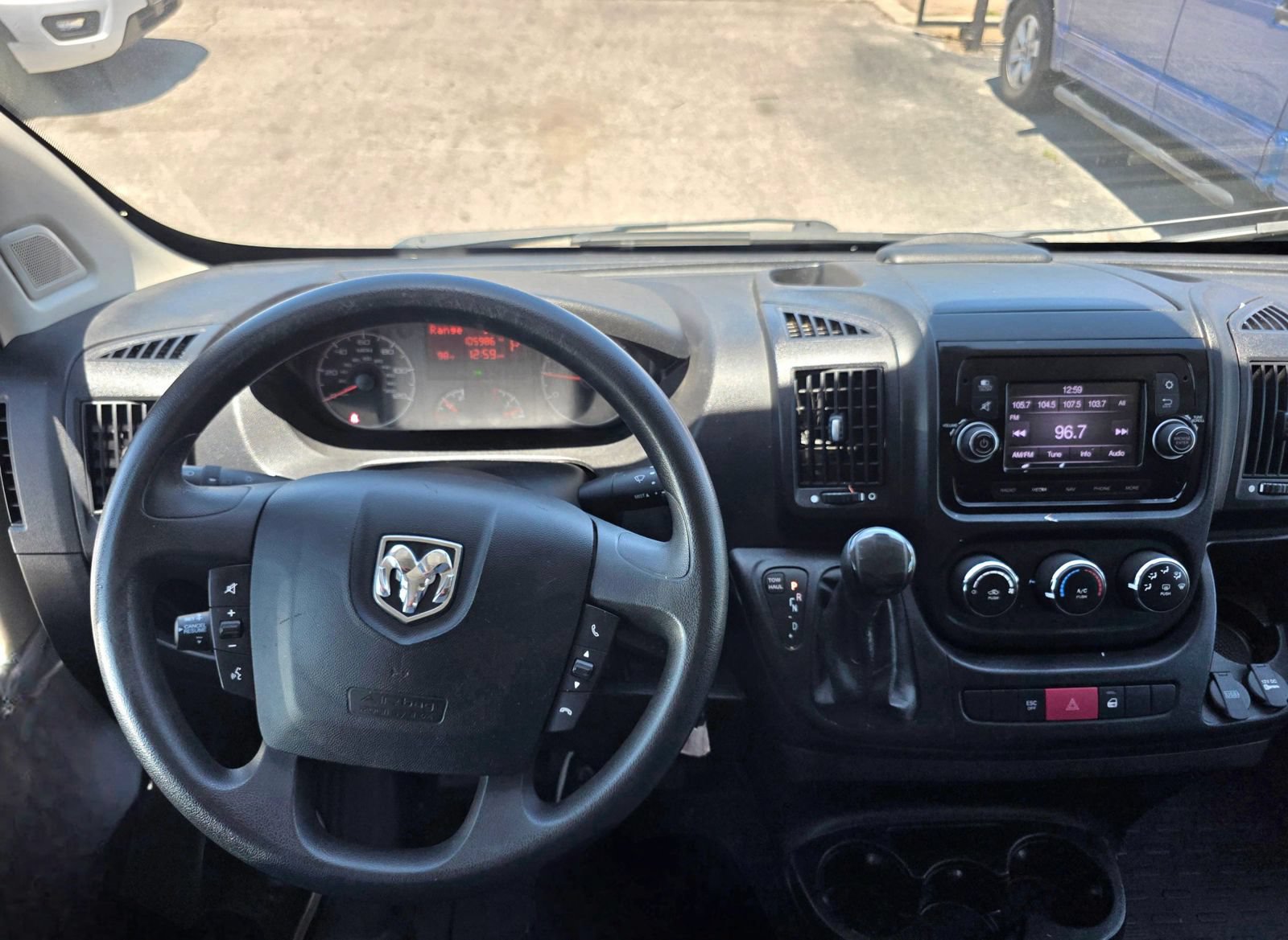 Used 2019 RAM ProMaster 2500 w/ Interior Convenience Group FWD image 13