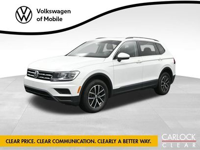 Used 2021 Volkswagen Tiguan SE w/ Panoramic Sunroof Package