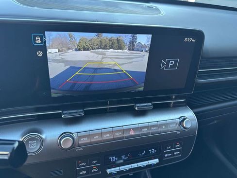 Used 2025 Hyundai Kona SEL AWD/4WD image 21