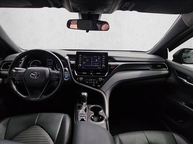 Used 2024 Toyota Camry SE FWD image 15