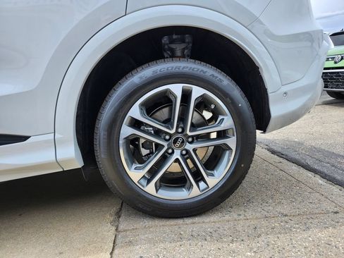 New 2026 Audi Q5 Premium AWD/4WD image 16