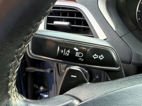 Used 2019 Lincoln MKZ Reserve w/ Reserve Plus Package image 22