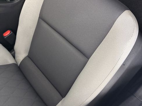 Used 2025 Toyota Corolla LE image 26