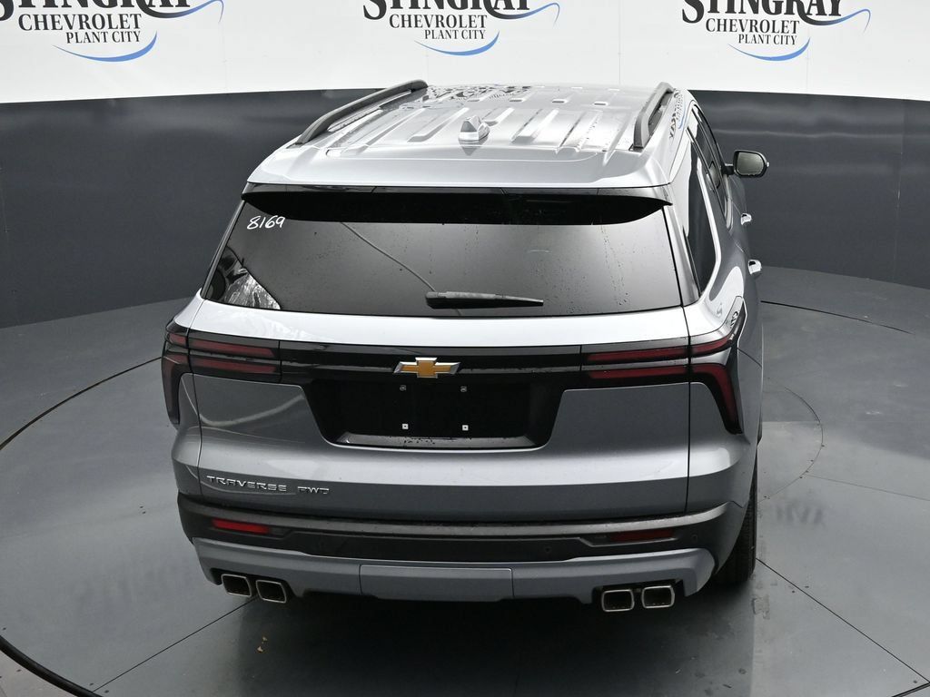Used 2026 Chevrolet Traverse LT AWD/4WD image 23