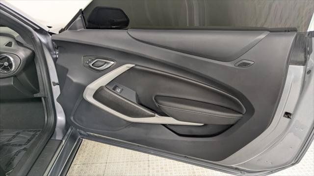 Used 2022 Chevrolet Camaro LT RWD image 18