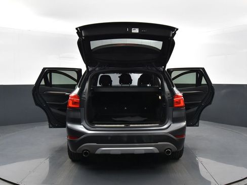 Used 2017 BMW X1 xDrive28i image 38