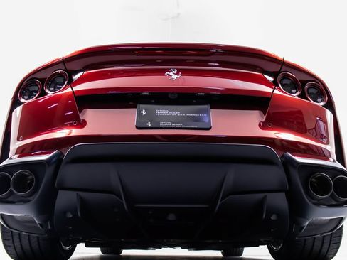 Certified 2022 Ferrari 812 GTS RWD image 23
