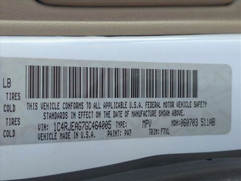 Used 2016 Jeep Grand Cherokee Laredo w/ Quick Order Package 23E image 14