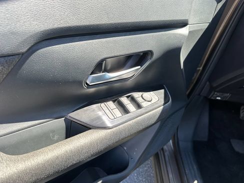 Used 2026 Nissan Kicks SV FWD image 24