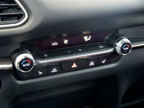 Used 2022 MAZDA CX-30 AWD 2.5 S w/ Preferred Package image 24