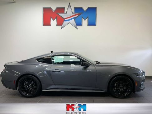 Used 2024 Ford Mustang Premium image 1