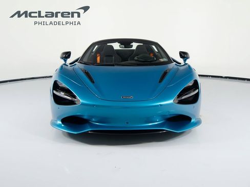 Used 2024 McLaren 750S Spider RWD image 3