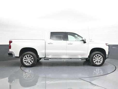 Used 2022 Chevrolet Silverado 1500 LTZ w/ Technology Package AWD/4WD image 17
