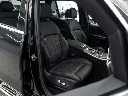 Used 2025 BMW X5 xDrive40i w/ Climate Comfort Package AWD/4WD image 12
