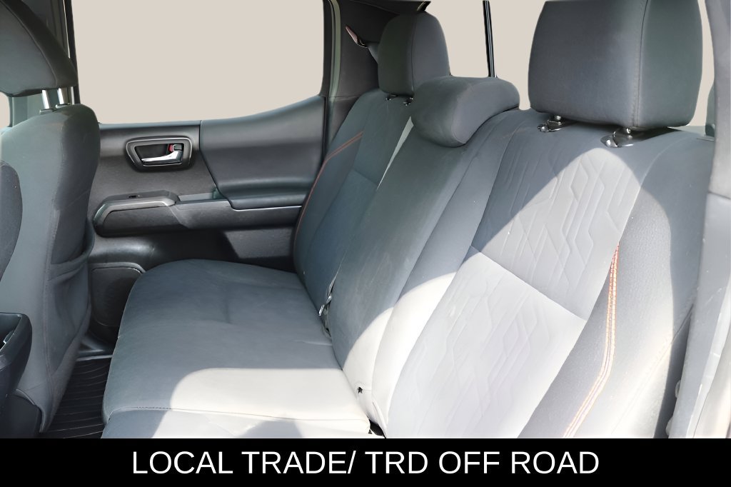 Used 2020 Toyota Tacoma TRD Off-Road AWD/4WD image 14