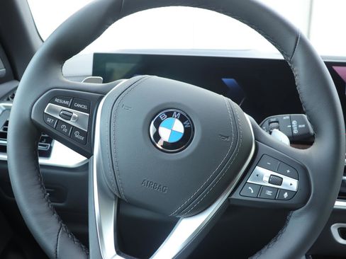 New 2026 BMW X5 xDrive40i w/ Climate Comfort Package image 31