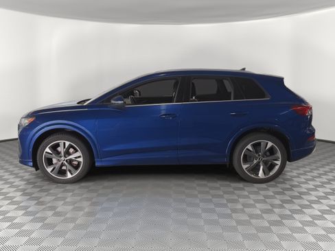 Used 2022 Audi Q4 e-tron Premium Plus w/ Premium Plus AWD/4WD image 2
