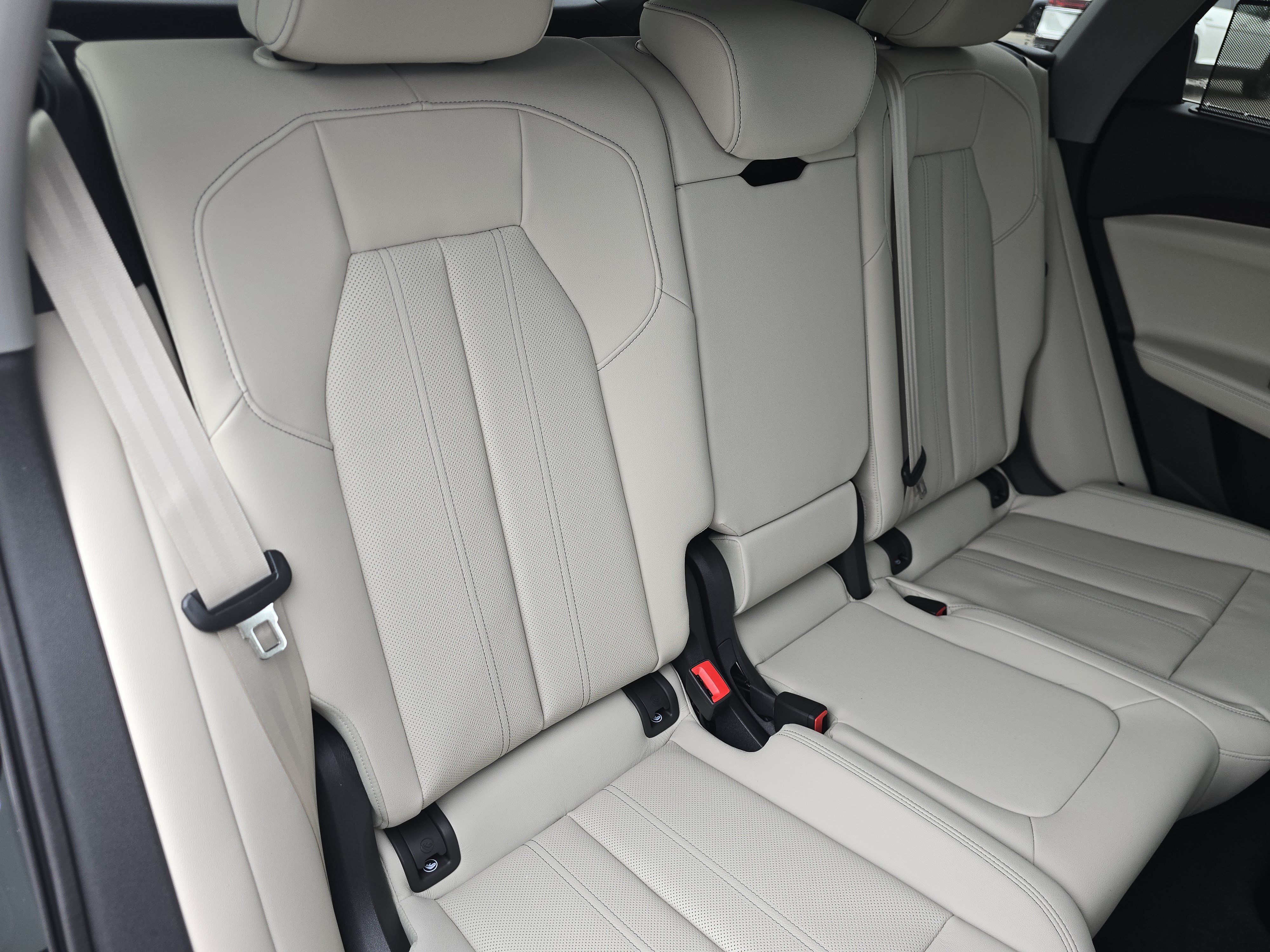 New 2026 Audi Q5 Premium AWD/4WD image 19