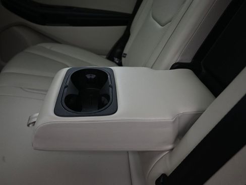 Used 2015 Ford Edge Titanium w/ Equipment Group 302A image 34