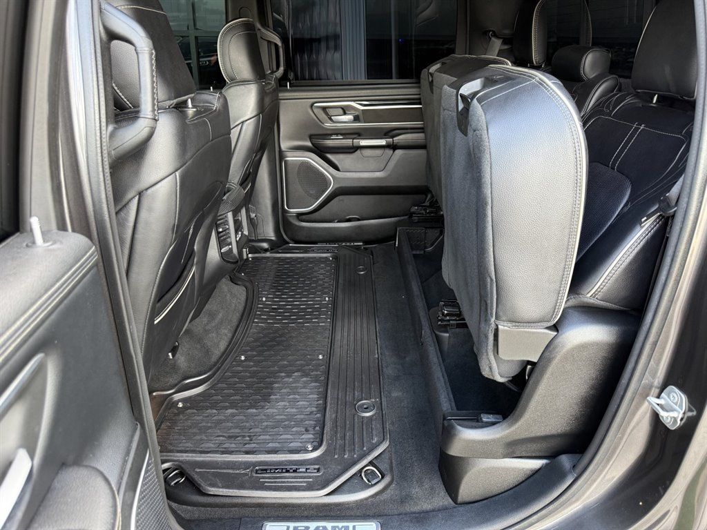 Used 2022 RAM 1500 Limited AWD/4WD image 18