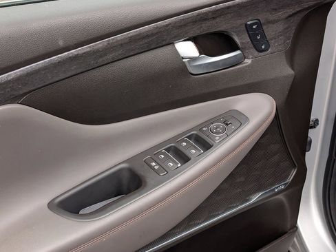 Used 2019 Hyundai Santa Fe AWD image 16