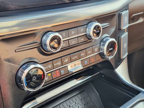 Used 2024 Ford F150 King Ranch image 21