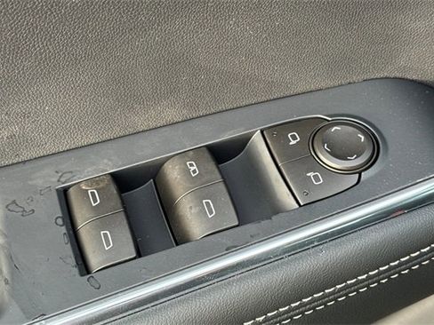 New 2026 GMC Acadia Elevation image 12