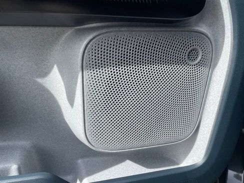 New 2026 Ford Maverick XLT image 18