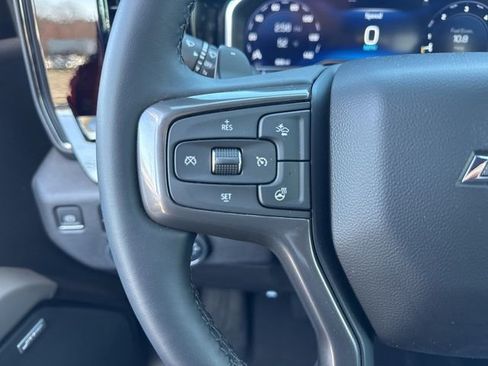 Used 2025 Chevrolet Silverado 1500 ZR2 w/ Technology Package AWD/4WD image 17